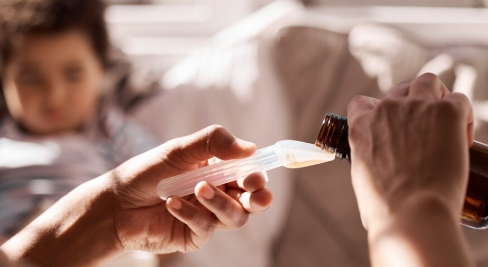 Индонезия преустанови продажбата на сиропи и всякакви течни лекарства след